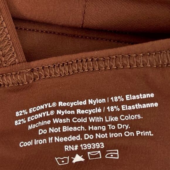 Everlane Womens The Triangle Bikini Top Small Swimwear Brown NWT - Picture 7 of 9